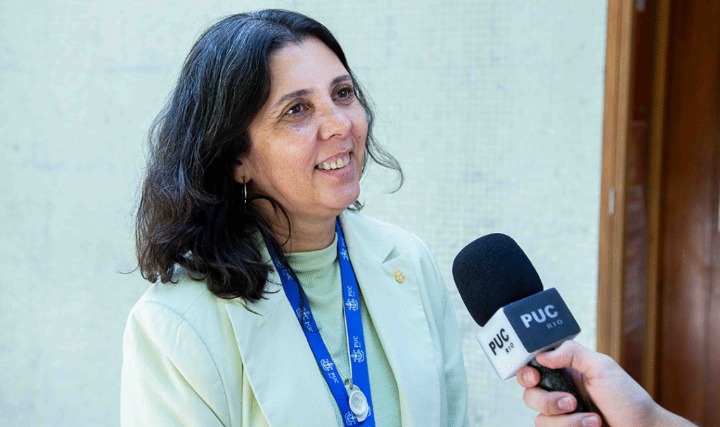 Profª Jackeline Fabiarz. (Foto: Matheus Santos)