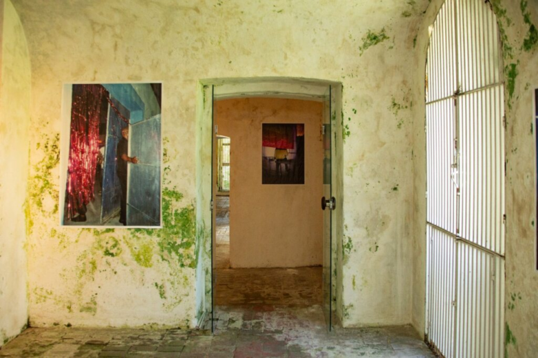 Imagem: Exposição no Solar No Raiar da Noite. Créditos: Ana Beatriz Magalhães